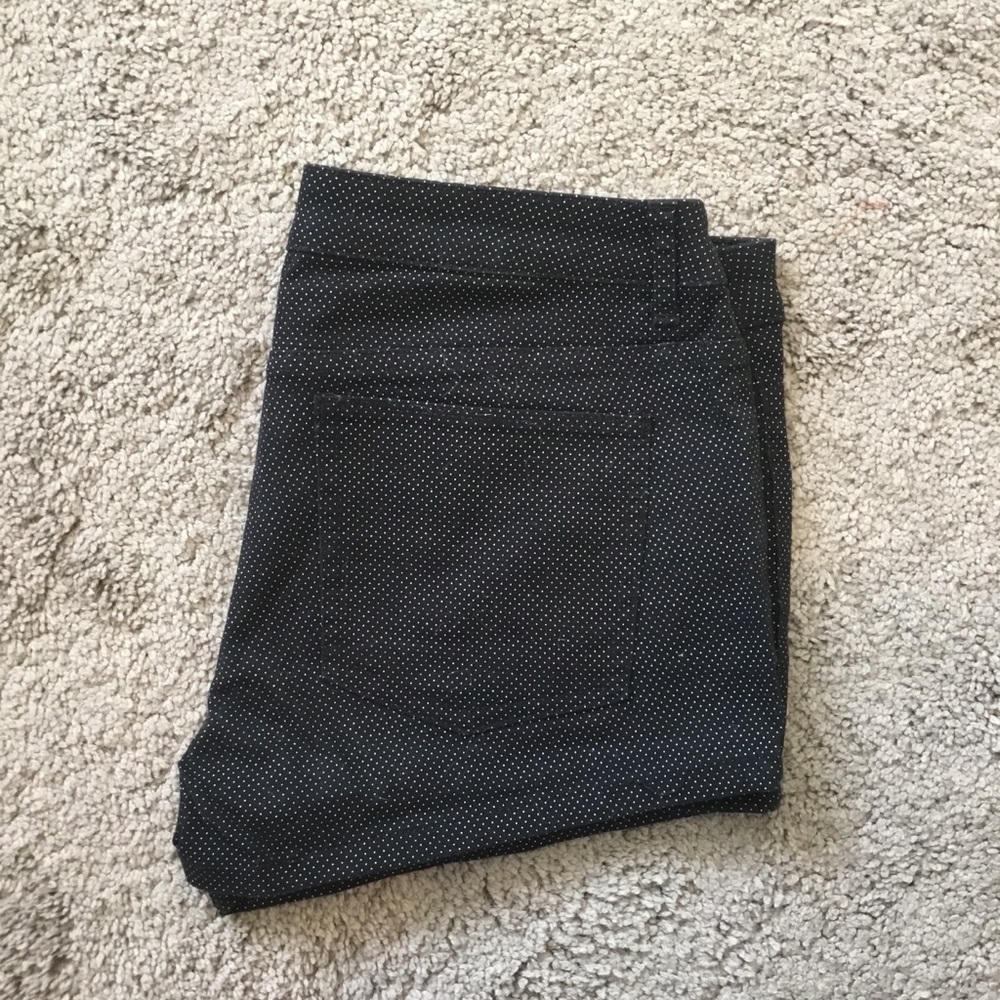 H&M Polka Dot Black Jean Shorts Sz 6 Lightly Worn